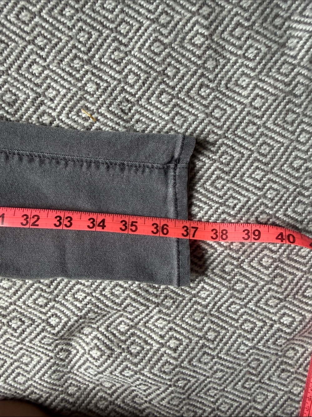 Old Navy Charcoal Super Skinny Jeggings - Picture 6 of 10